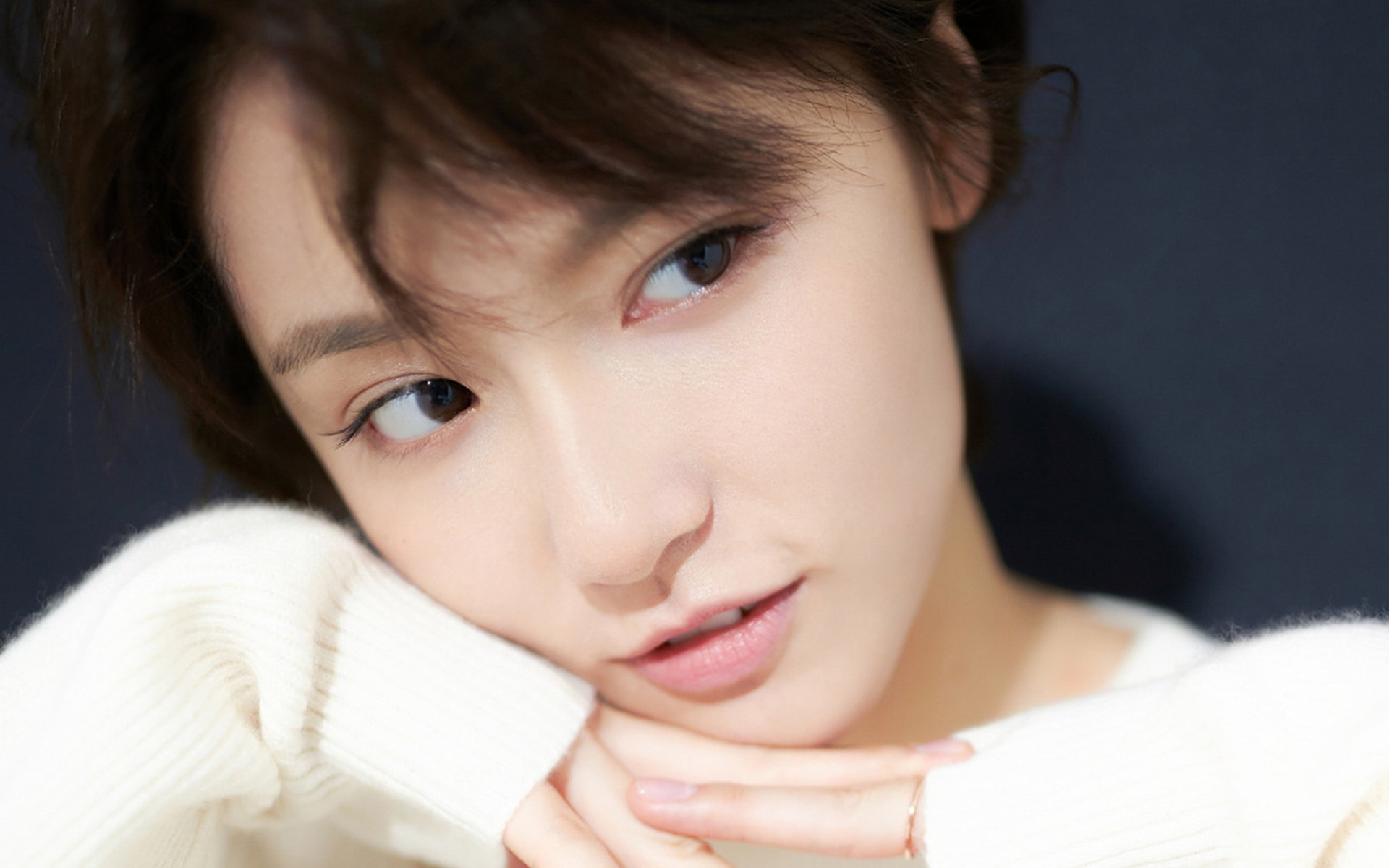 奥运关键战夜，利拉德以英雄时辰定义比赛走向