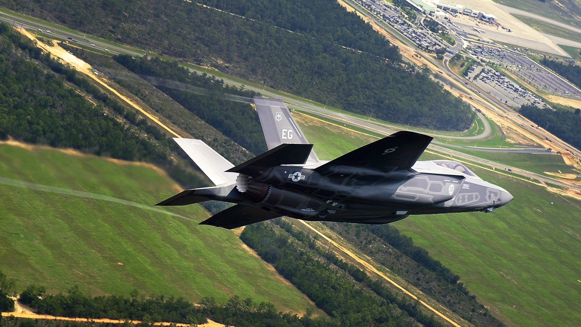 迪亚斯一剑封喉，佛罗伦萨战术压制毕尔巴鄂锁定胜局